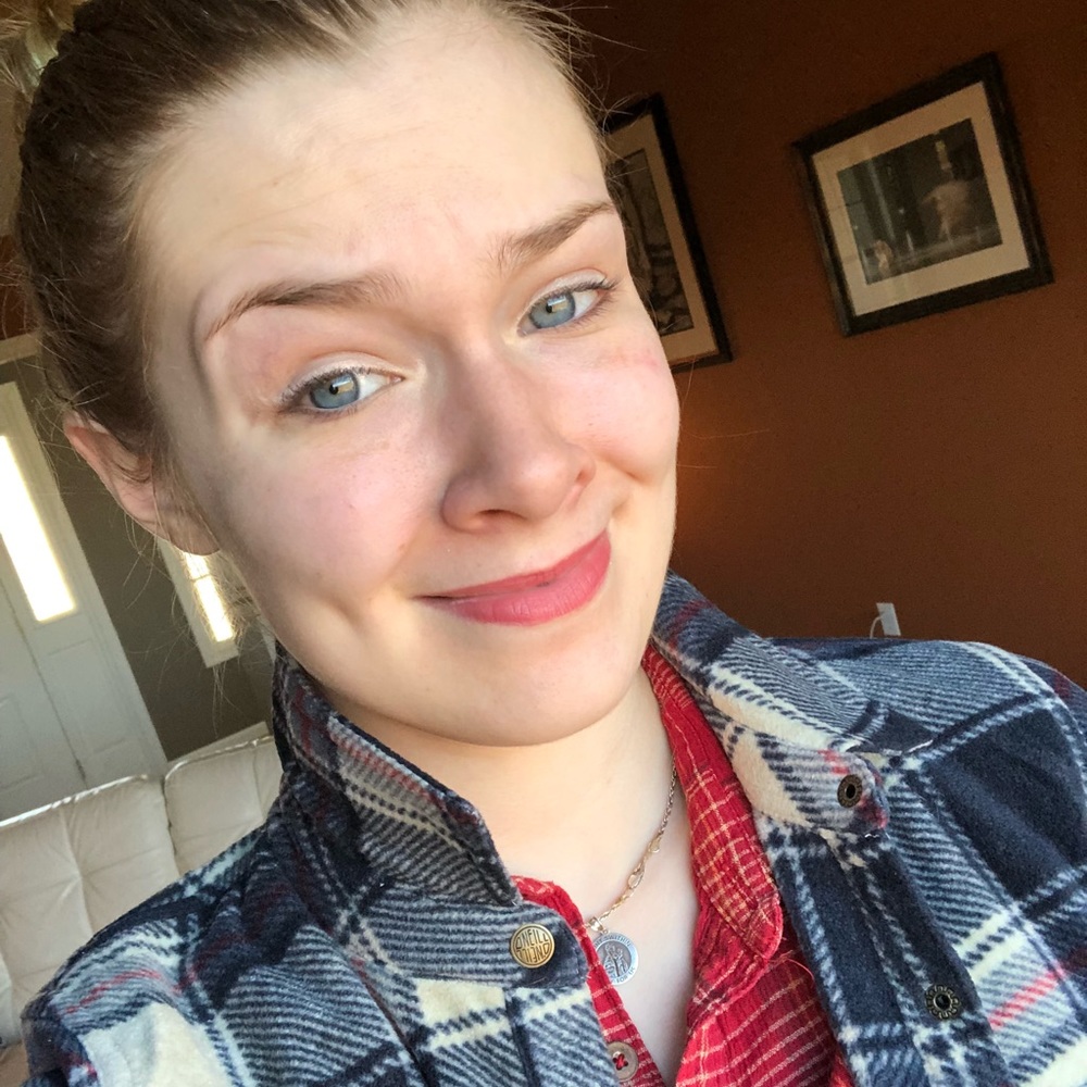 Meet your Posher, Emma